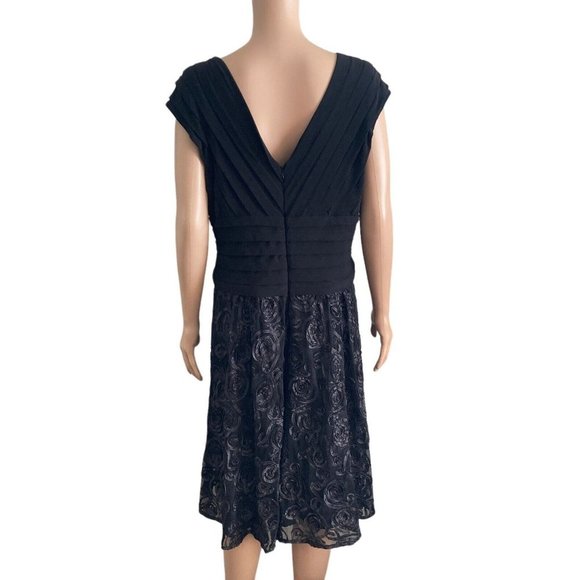 Adriana Papell Cocktail Dress Womens Size 16 Plus Size Black Lace - Picture 2 of 13